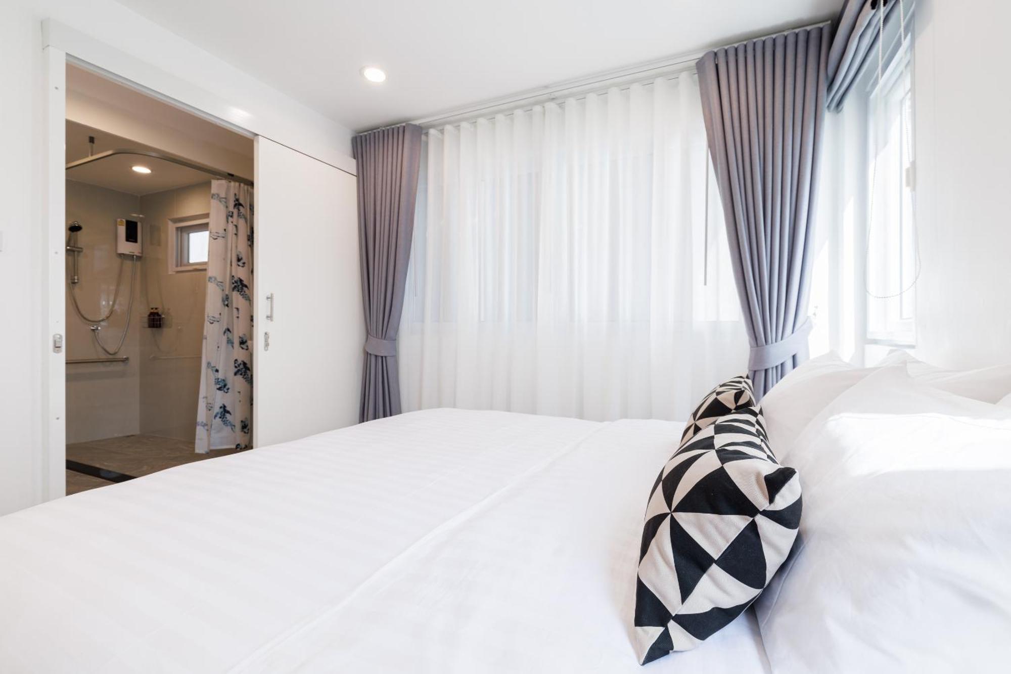 Baan Boon Bed & Breakfast Bangkok Luaran gambar