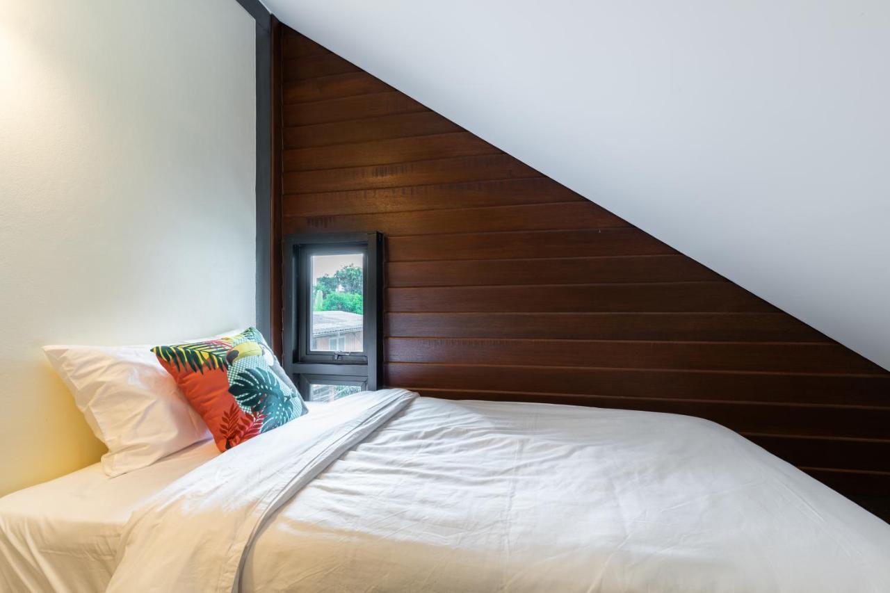 Baan Boon Bed & Breakfast Bangkok Luaran gambar
